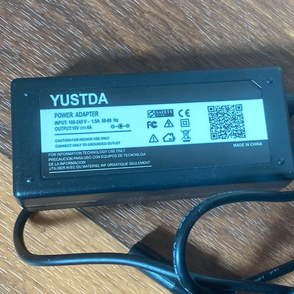 Yustda AC Adapter